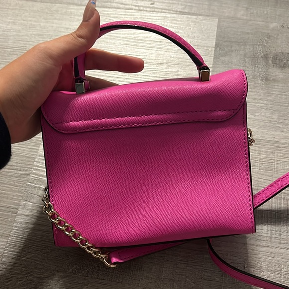 KATE SPADE PURSE. - Picture 2 of 3